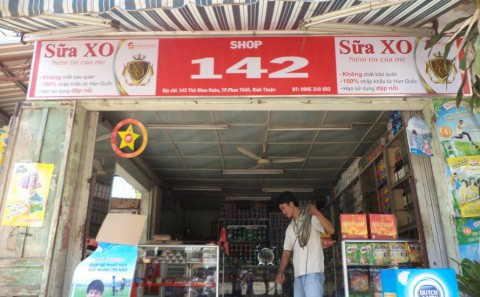 Làm Bảng Hiệu Quảng Cáo Cho Nhãn Hàng Sữa XO Tại Các Shops, Cửa Hàng, Tạp Hóa, Bách Hóa