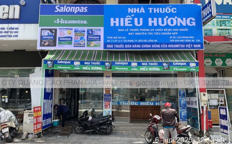 Chuỗi Hộp Đèn Quảng Cáo Nhà Thuốc Tây